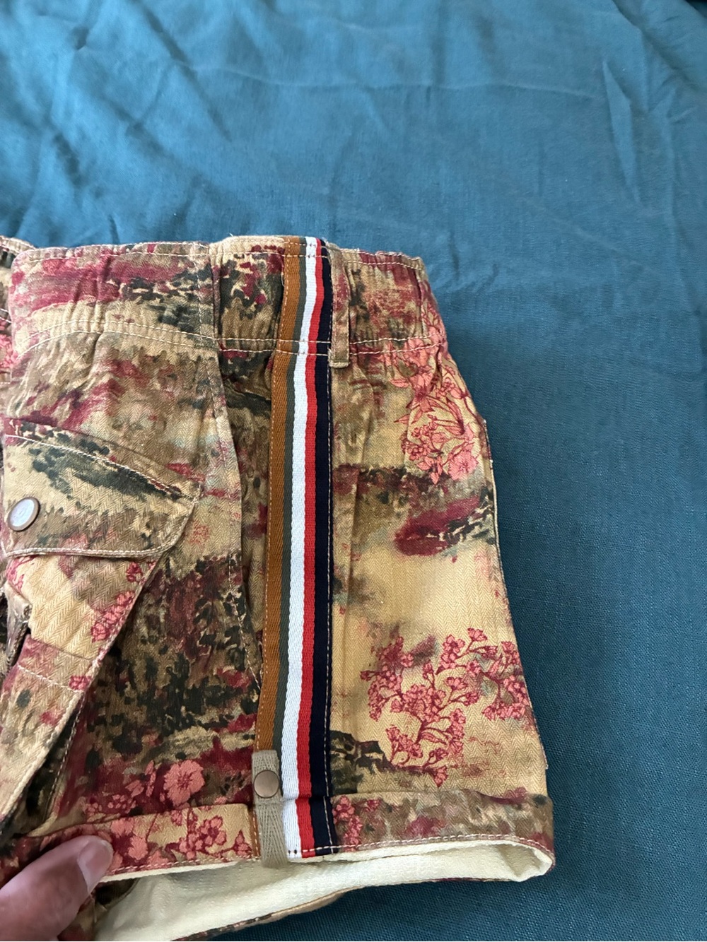 Free People Camo & Floral Print Drawstring Women's Shorts - Picture 3 of 4